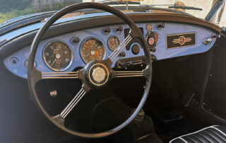 Chalupa_Fast_and_Vintage_MG-A_1500_MKI_innen_Armaturenbrett