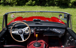 Chalupa_Fast_and_Vintage_Healey_3000_MKII_innen