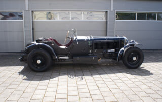 Chalupa_Fast_and_Vintage_Daimler_Straight_Eight_Special