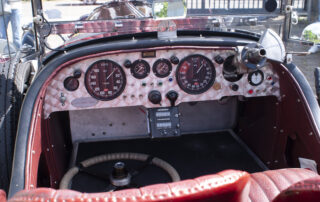 Chalupa_Fast_and_Vintage_Daimler_Straight_Eight_Special_Dashboard-mit-abnehmbarem-Lenkrad