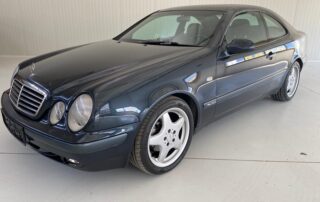 Chalupa-FastandVintage-Mercedes-Benz-CLK-200-Kompressor-li-vo