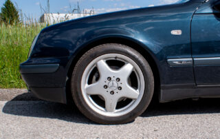 Chalupa_Fast_and_Vintage_Mercedes-Benz_CLK_200_Kompressor_AMG
