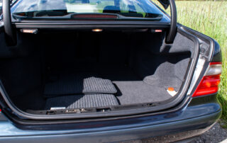 Chalupa_Fast_and_Vintage_Mercedes-Benz_CLK_200_Kompressor_AMG